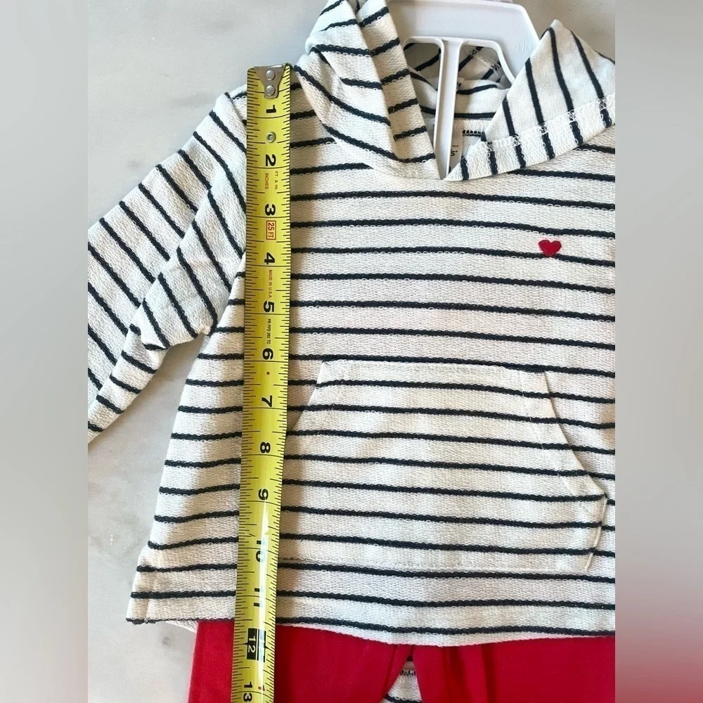 NWT Carter’s Valentines Set 12 months